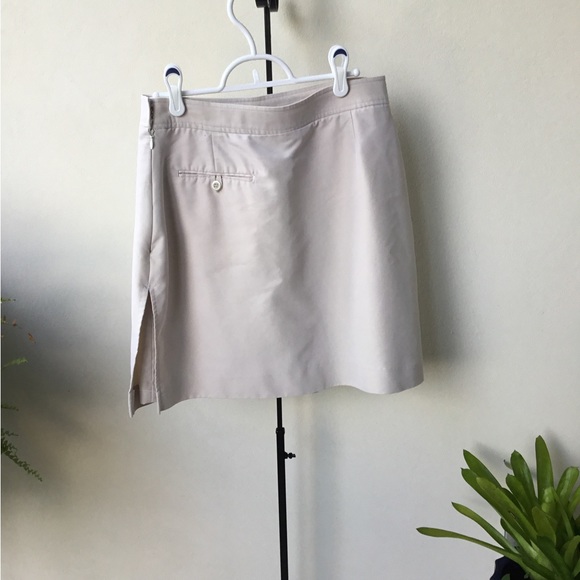 Fairway and Greene Ladies golf skirt with shorts under skirt size 8 - Picture 3 of 6